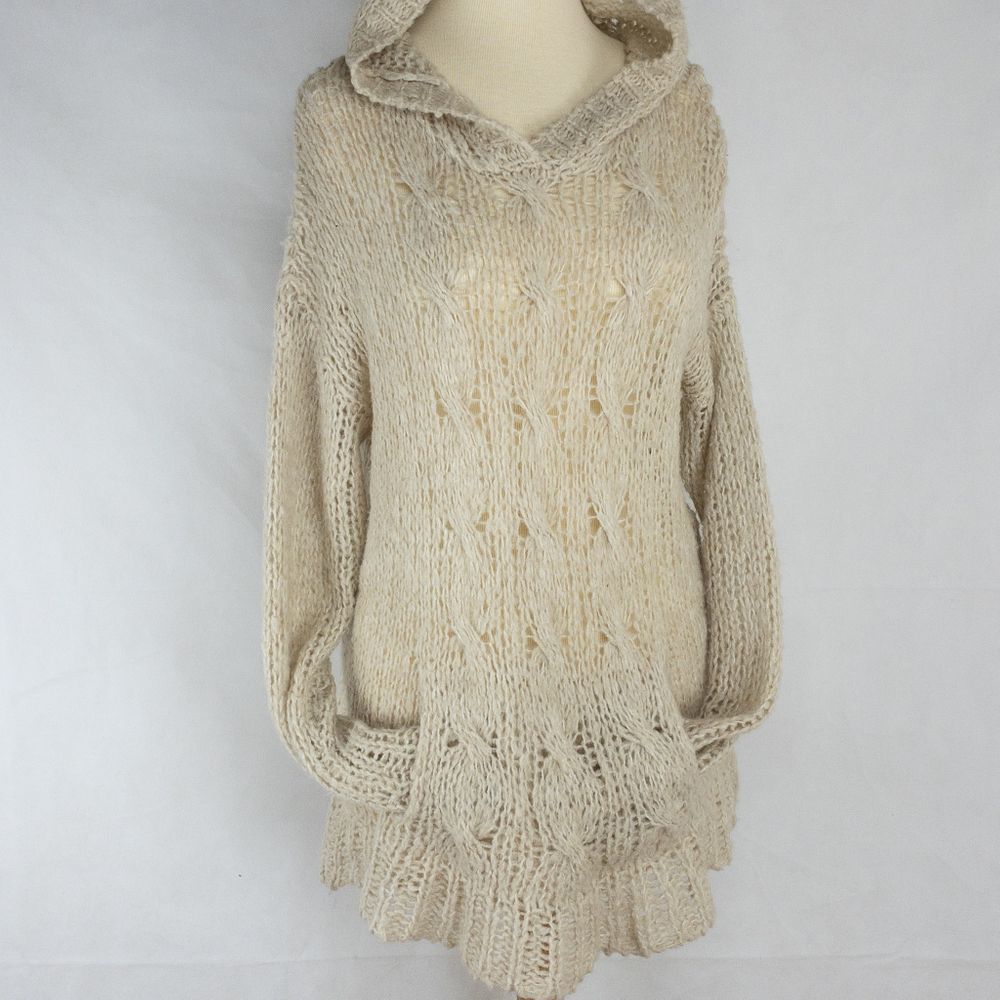 BDG Urban Outfitters Size M